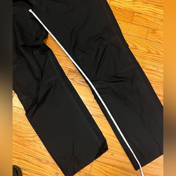 KUHL Mens Jetstream Rain Pant 36x32 Performance Waterproof 100% Nylon Ankle Zip - Picture 6 of 16